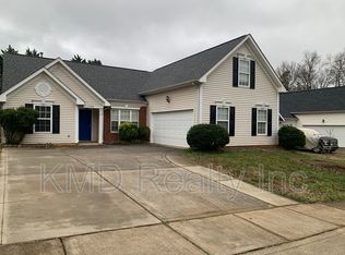 13708 Shiella Caruth Dr, Huntersville, NC 28078