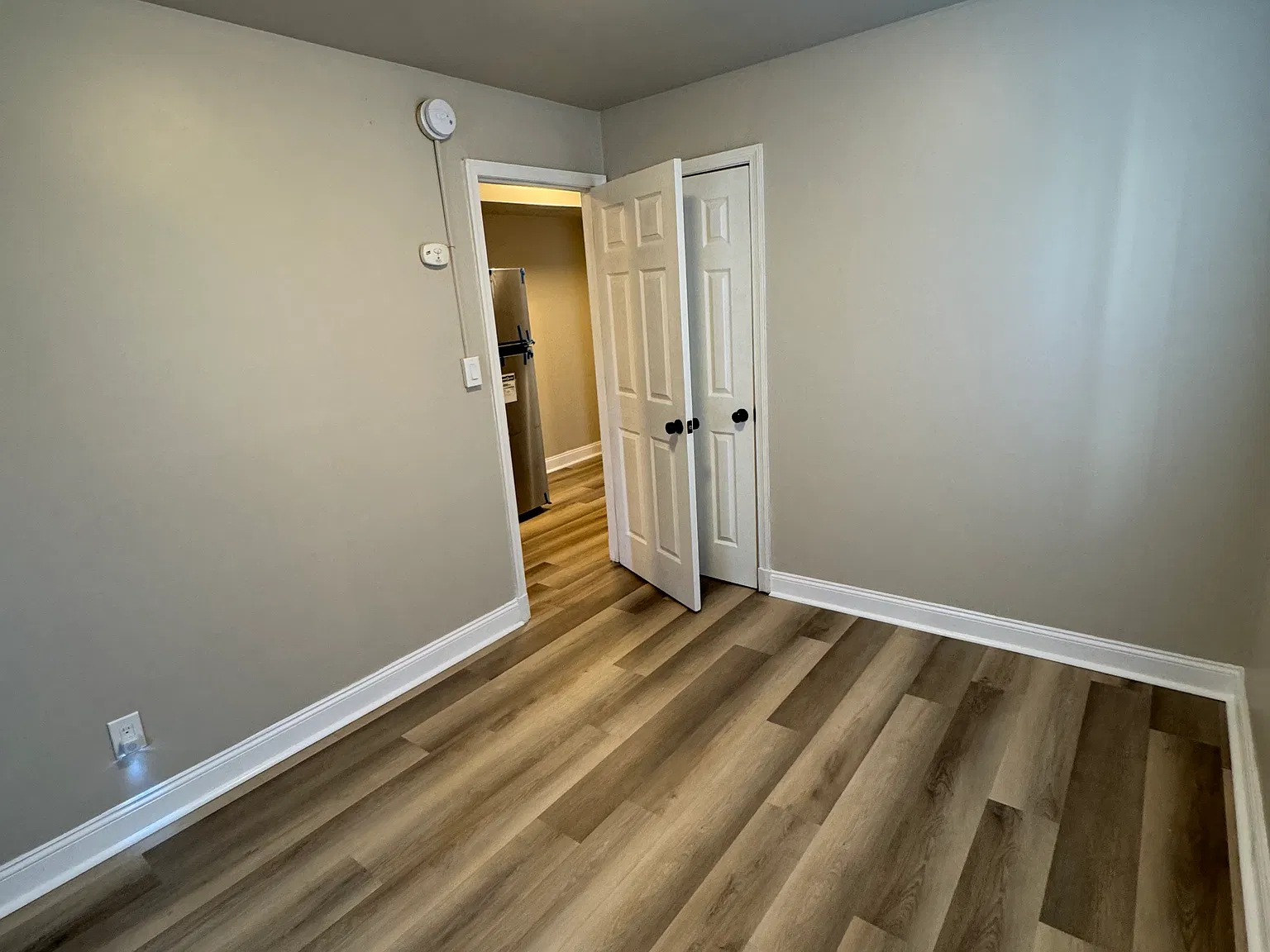 1222 Simms Pl NE — Photo 4