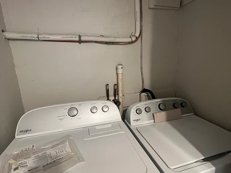 1867 W 57th St #2 — Photo 3