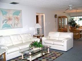 4th image of 122 Christine Dr