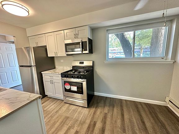 5th image of 1810 W Hatherleigh Ct Unit 1E