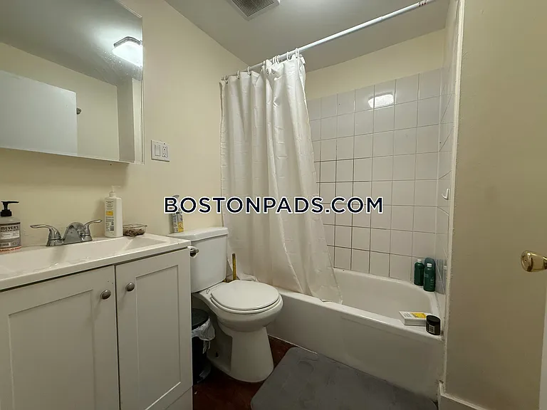 64 Pleasant St #1 — Photo 52