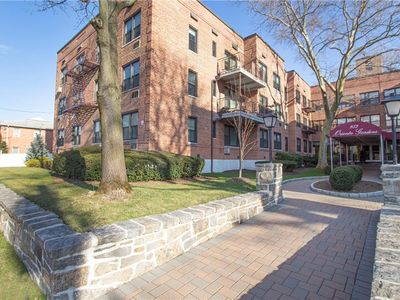 953 W Boston Post Rd APT 3H, Mamaroneck, NY, 10543