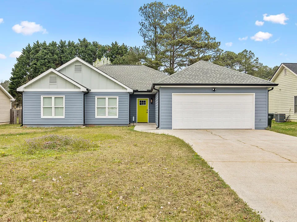 2322 Red Rose Ln