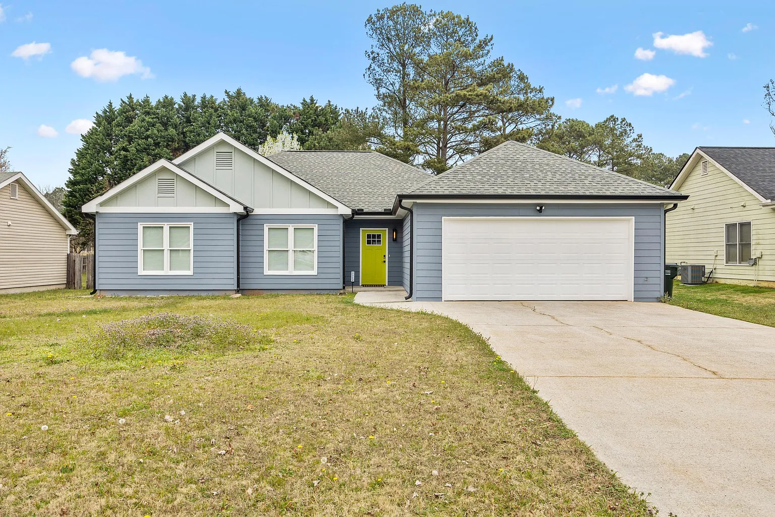 2322 Red Rose Ln photo 1