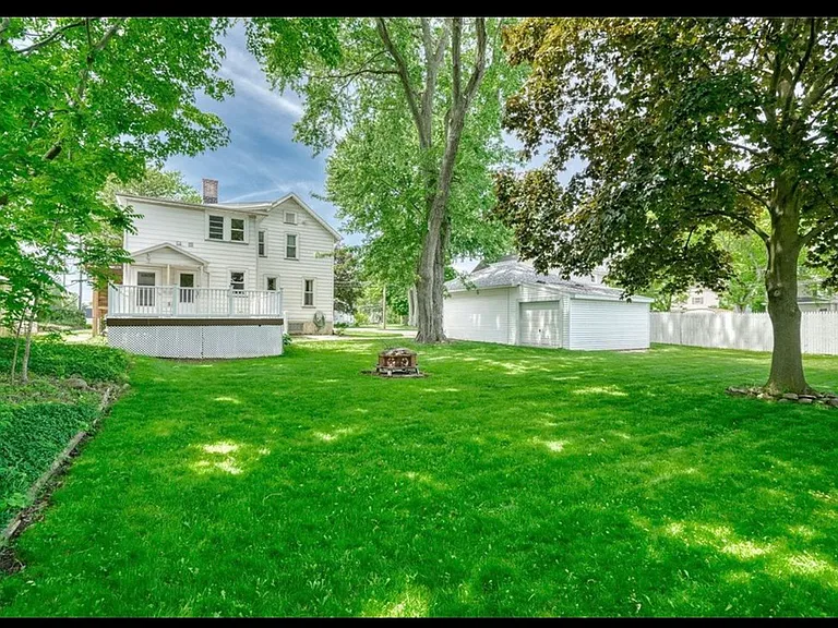 27 Martin St #1 — Photo 3