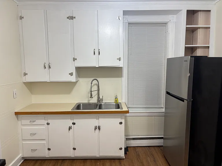 396 Sabattus St #1 — Photo 4