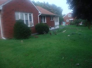 102 Coldenham Rd, Walden, NY 12586