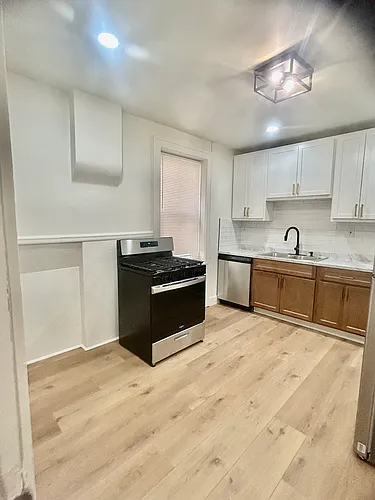 4035 S Grand Blvd #1F Photo 1 4035 S Grand Blvd #1F Photo 1
