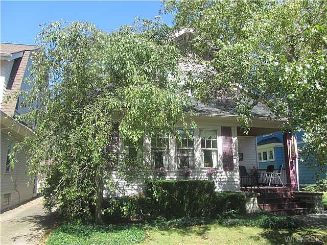 1st image of 655 Crescent Ave