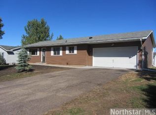 514 Nina St SW, Isanti, MN 55040