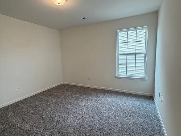836 Halford Pl — Photo 21