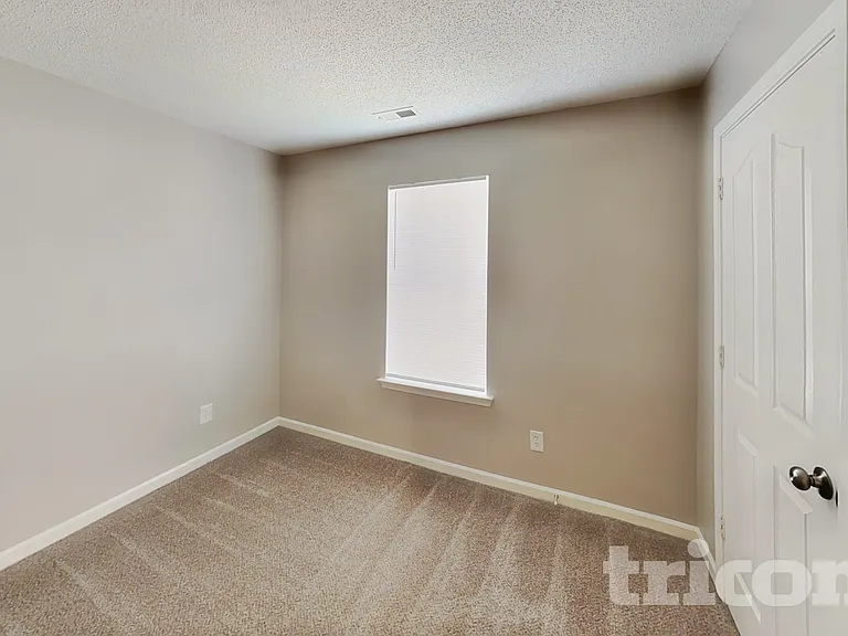 3010 Great Falls Dr — Photo 14