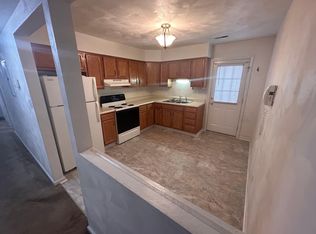 314 Market St APT D, Belle Vernon, PA