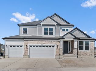611 N Briarwood Ln, Lindon, UT 84042