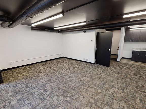 4th image of 11 Division St E #400