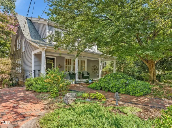 1812 Park Dr, Raleigh, NC 27605
