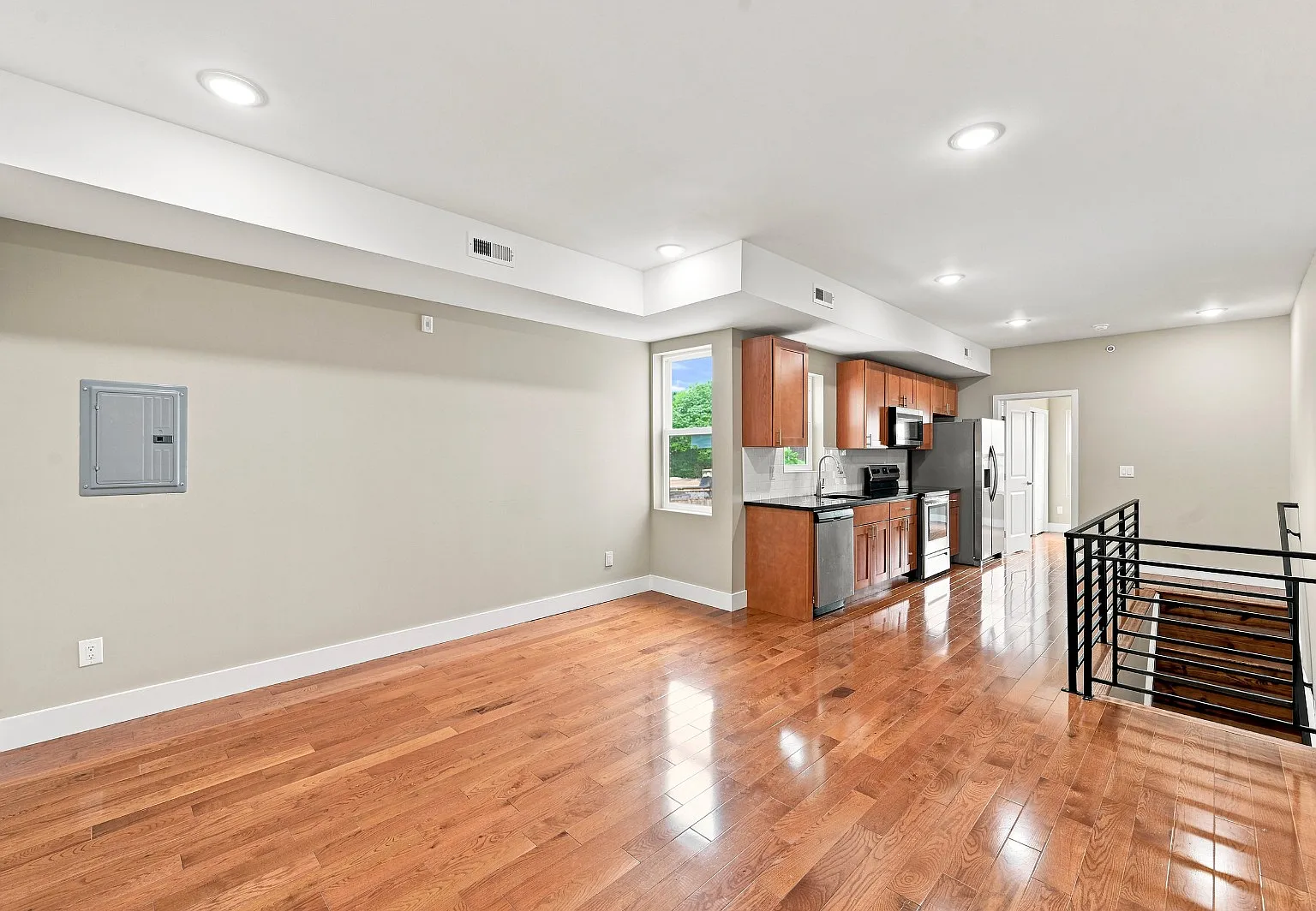 Gorgeous New Construction Apartment Available Now! — Photo 3