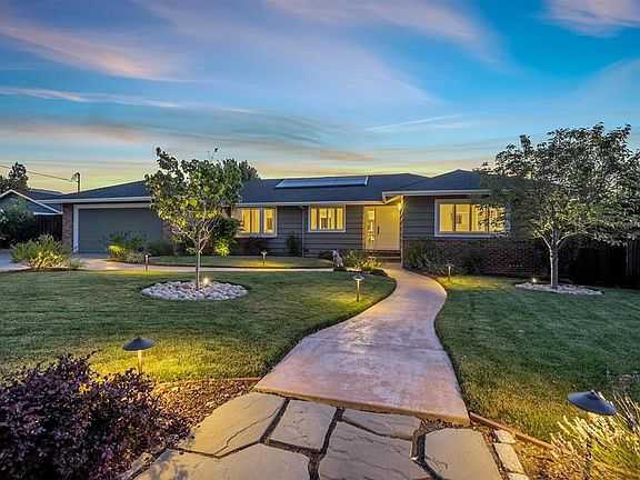 2nd image of 14711 Golf Links Dr