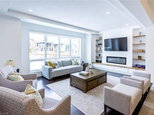 123 Lovett Ln, Guelph, ON N1G 0H1