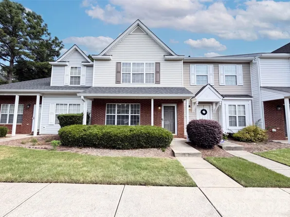 14205 Tranters Creek Ln, Charlotte, NC 28273