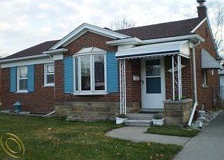 1st image of 15167 Arlington Ave