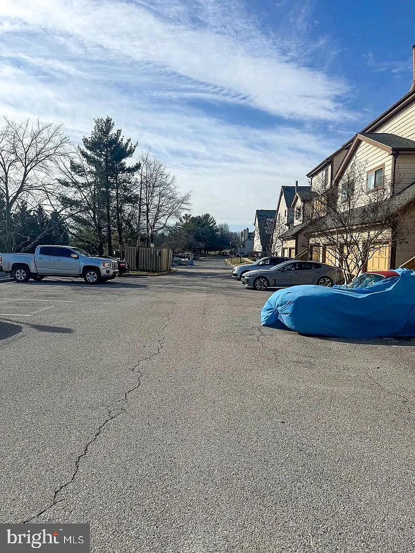 1 bed, 1.0 bath, 712 sqft, $1,500 — Photo 2