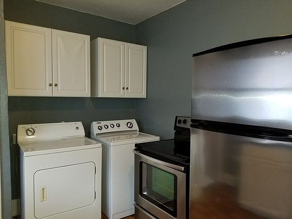 4th image of 825 Grant St