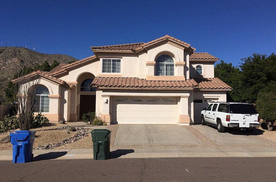 1st image of 1444 E Desert Flower Ln
