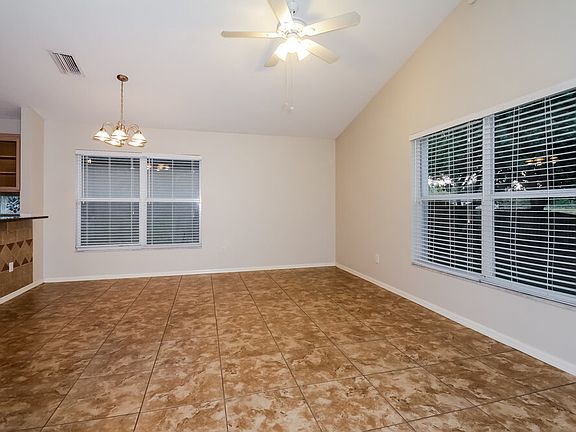 5th image of 6752 Waterton Dr