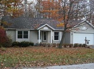 281 Brockway Ave, South Haven, MI 49090