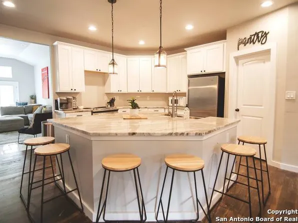 223 NORTHRIDGE DR, San Antonio, TX 78209