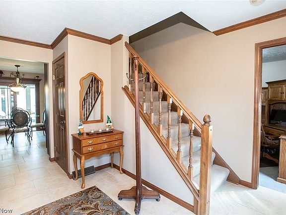 5th image of 14018 Pine Lakes Dr
