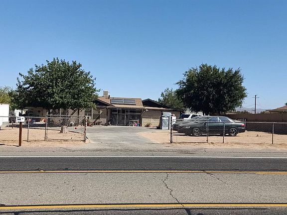 2nd image of 10239 Cottonwood Ave
