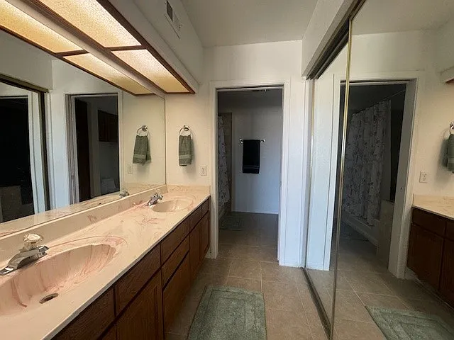 2022 Merrill Ln #7I — Photo 33