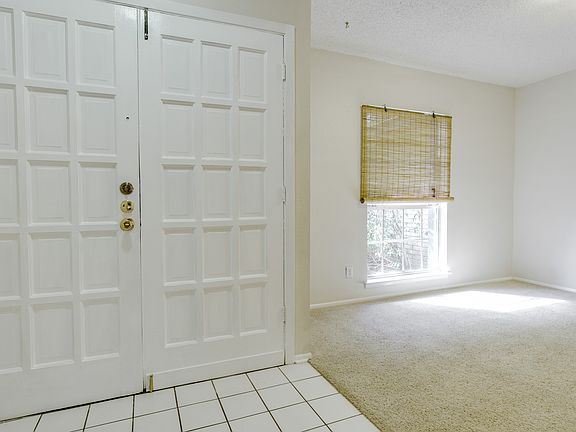4th image of 8210 Budge St