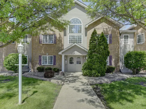 2515 Longwood Dr #102, Highland, IN 46322