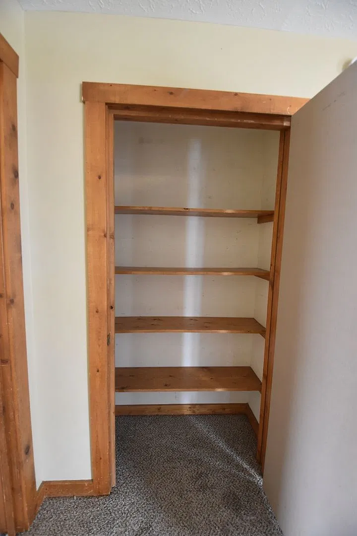 Main 219 — Photo 4