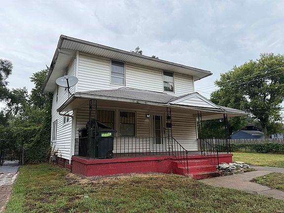 3rd image of 2617 W Washington St