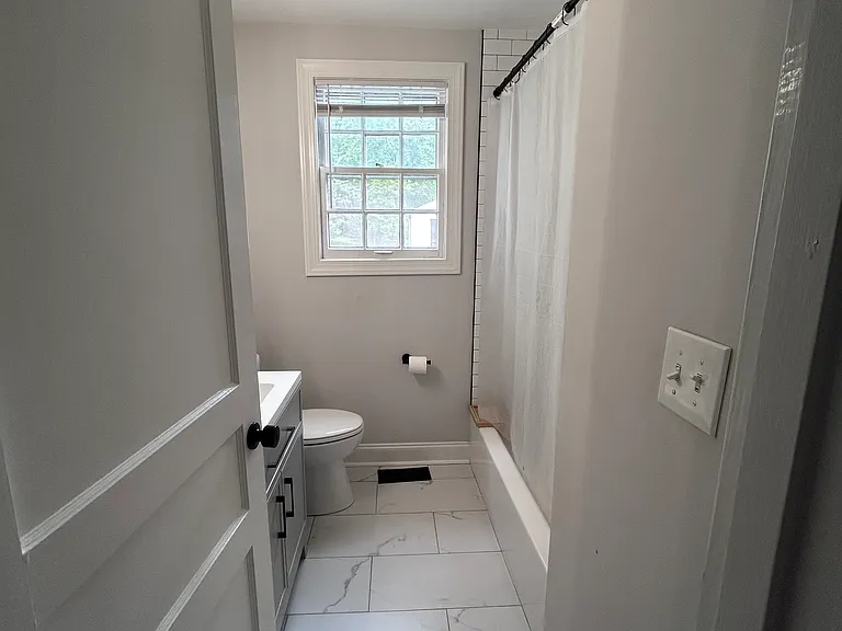 4008 Kennedy Ave — Photo 10