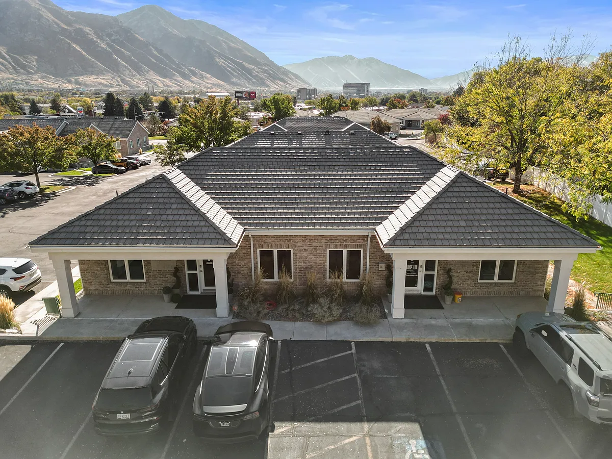 Building Photo - 1983 N 1120 W #1
