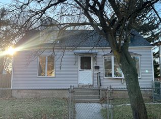 28 Eloise St, Springfield, MA 01118