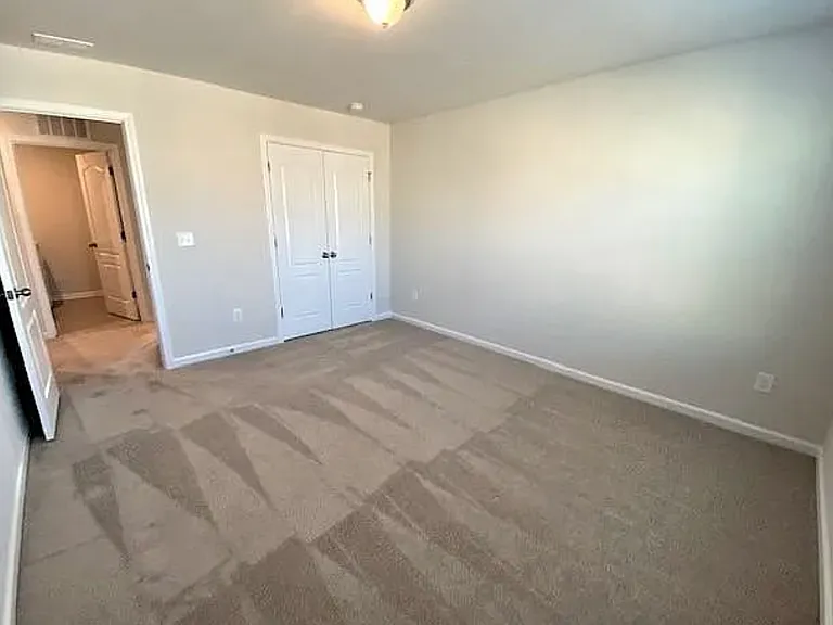 1048 Winnett Dr — Photo 16