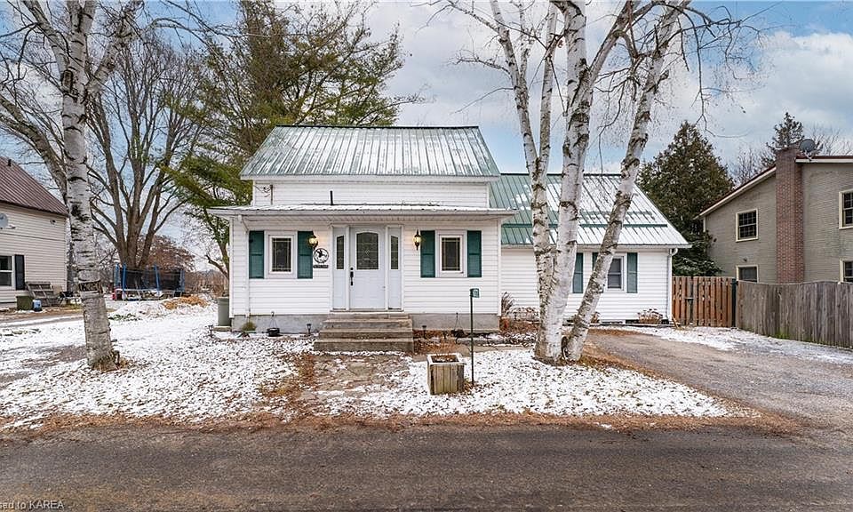 6072 Cemetery Rd, South Frontenac, ON K0H 2W0 MLS 40524782 Zillow