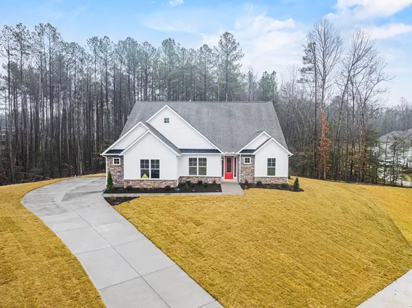 128 Jaspers Ln, Stuarts Draft, VA 24477