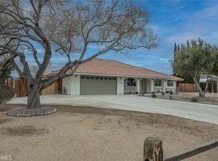 13985 Delaware Rd, Apple Valley, CA 92307
