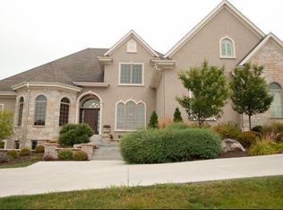 N76W23580 Majestic Heights Trl, Sussex, WI 53089