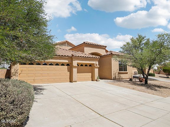 2nd image of 6542 W Sandy Knoll Way