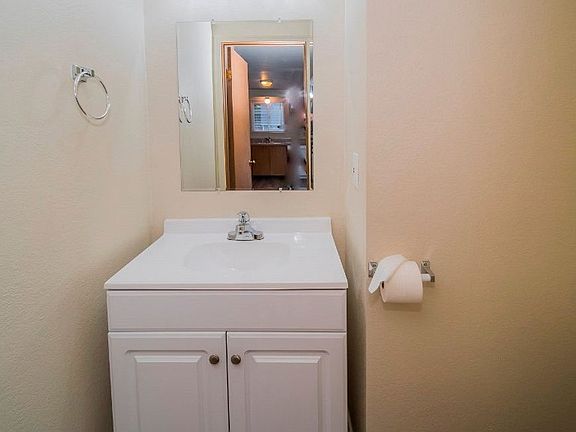 5th image of 1705 63rd St SE #B
