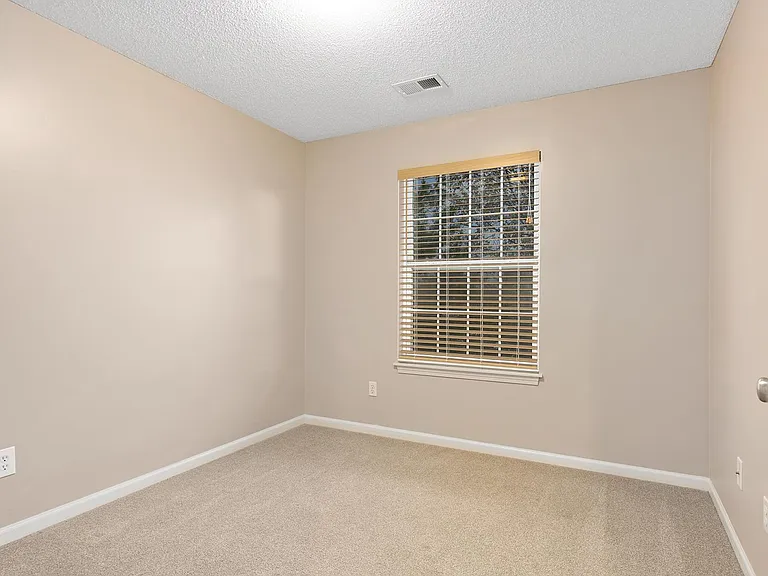 7835 W 158th Ct — Photo 28